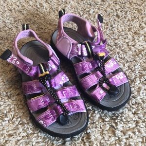 Keen Girls waterproof sandals sz 12